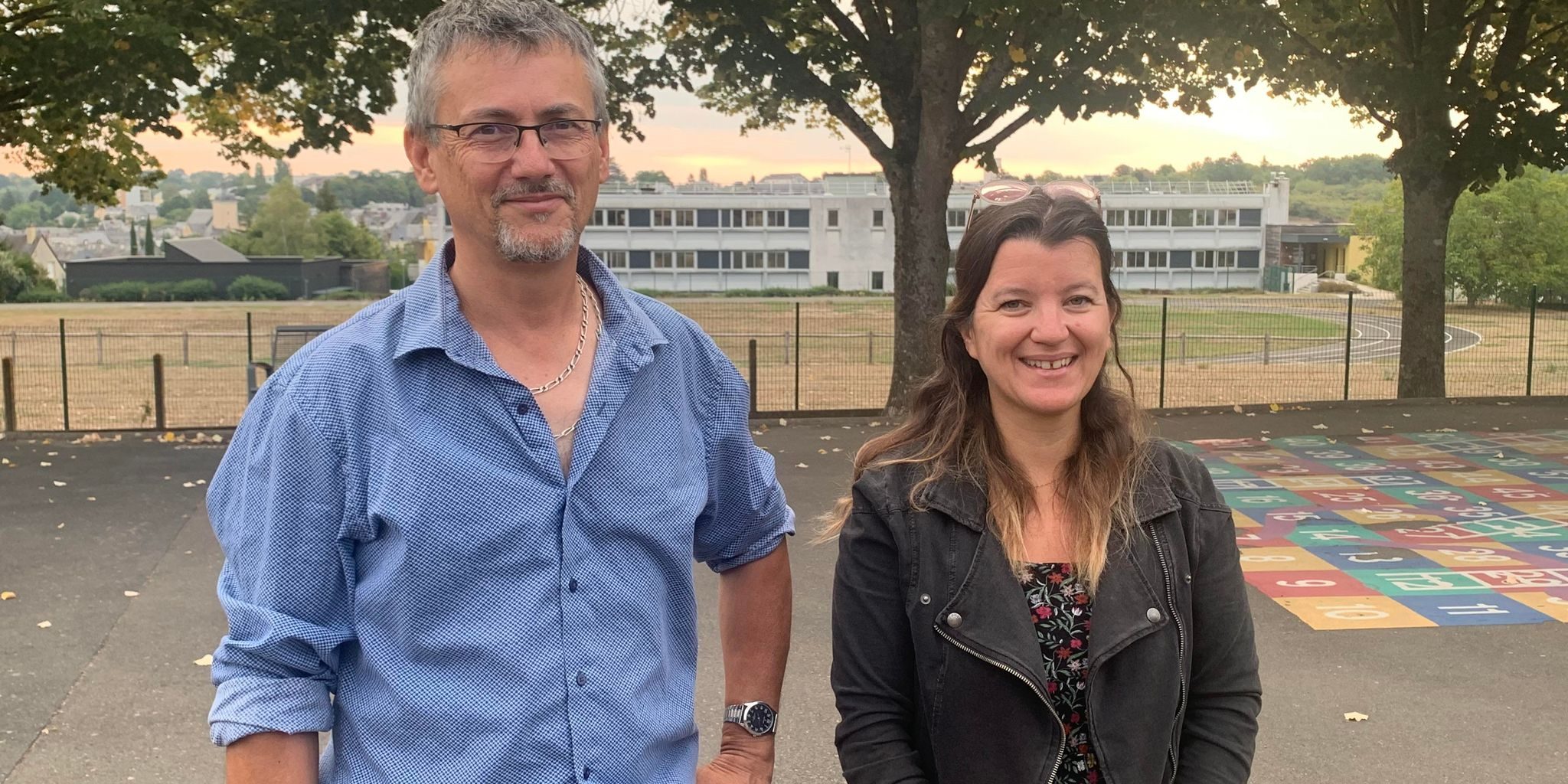 Christophe Brault, directeur de l’école, accompagné de sa nouvelle collègue, Hélène Dumas.