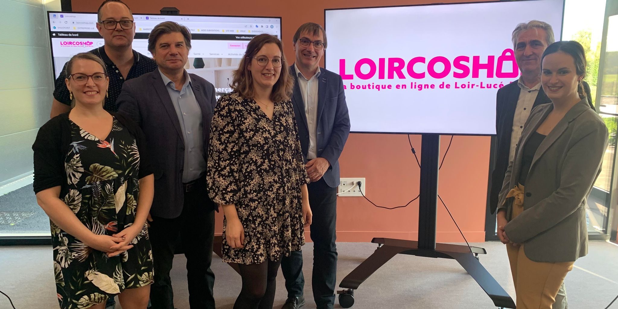 Lors du lancement de Loircoshop, dans les locaux de Loircowork, à la Chartre-sur-le-Loir.