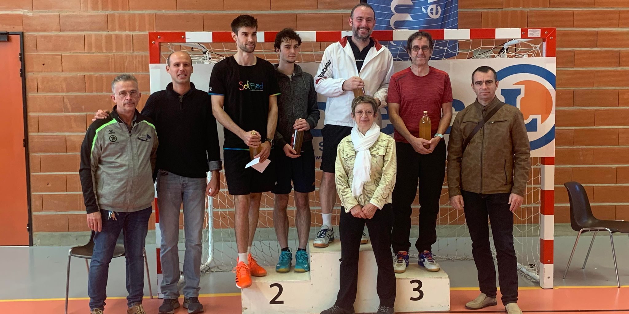 François Olivier, maire délégué de Château-du-Loir, a apporté son soutien de par sa présence lors de l'évènement.