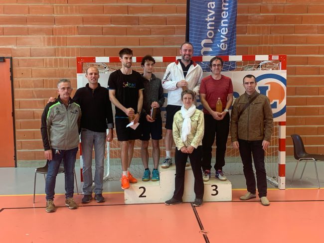 François Olivier, maire délégué de Château-du-Loir, a apporté son soutien de par sa présence lors de l'évènement.