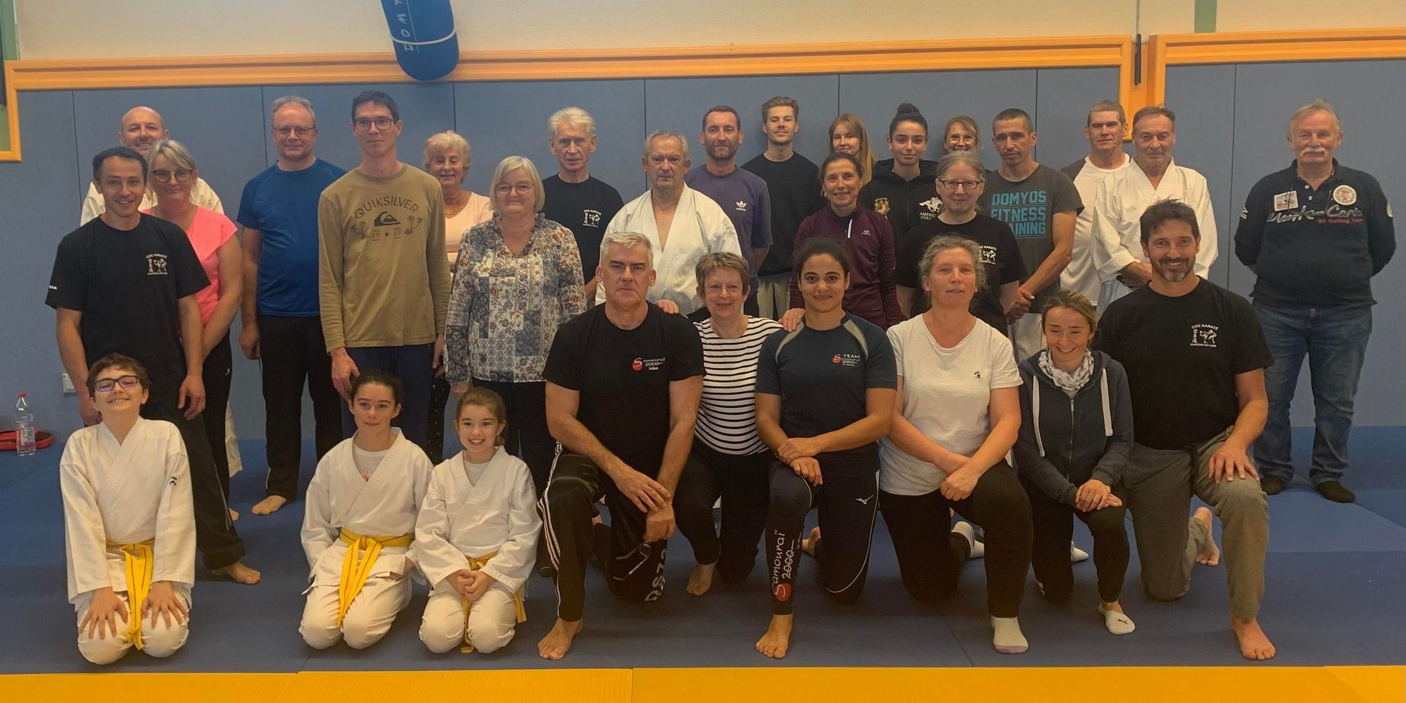 Une trentaine de personnes a suivi le cours de self-défense animé par Emmanuel Coudreuse et Leïla Heurtault, au dojo de Château-du-Loir.