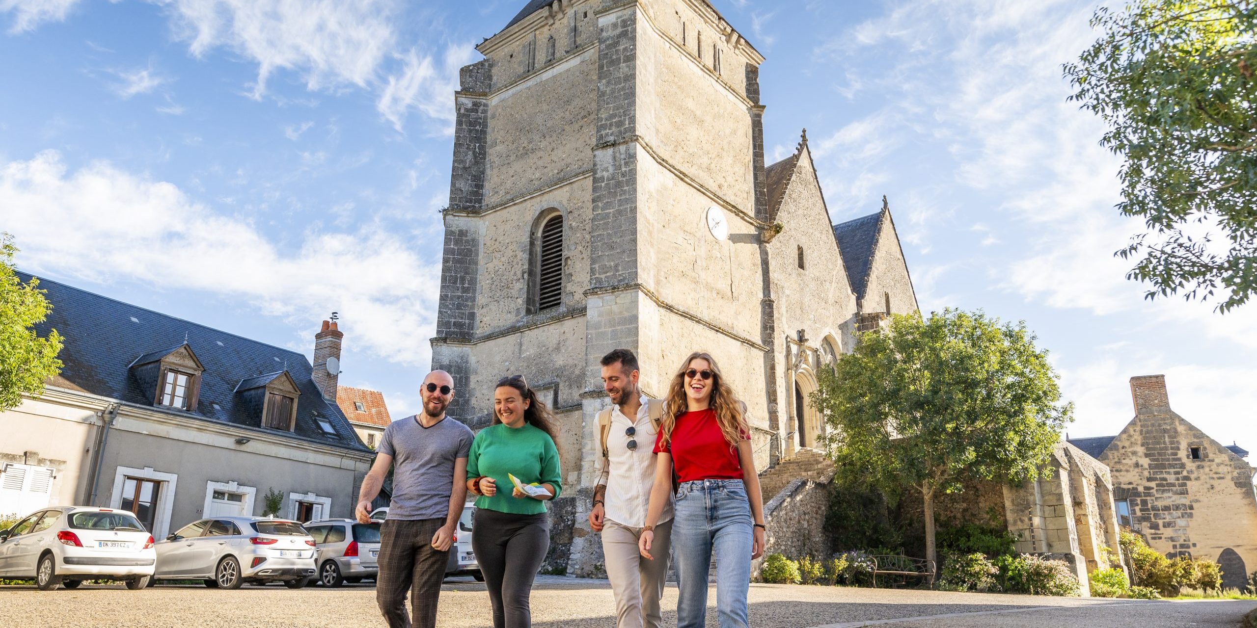 KAMRAD – Hug Yourself (3)